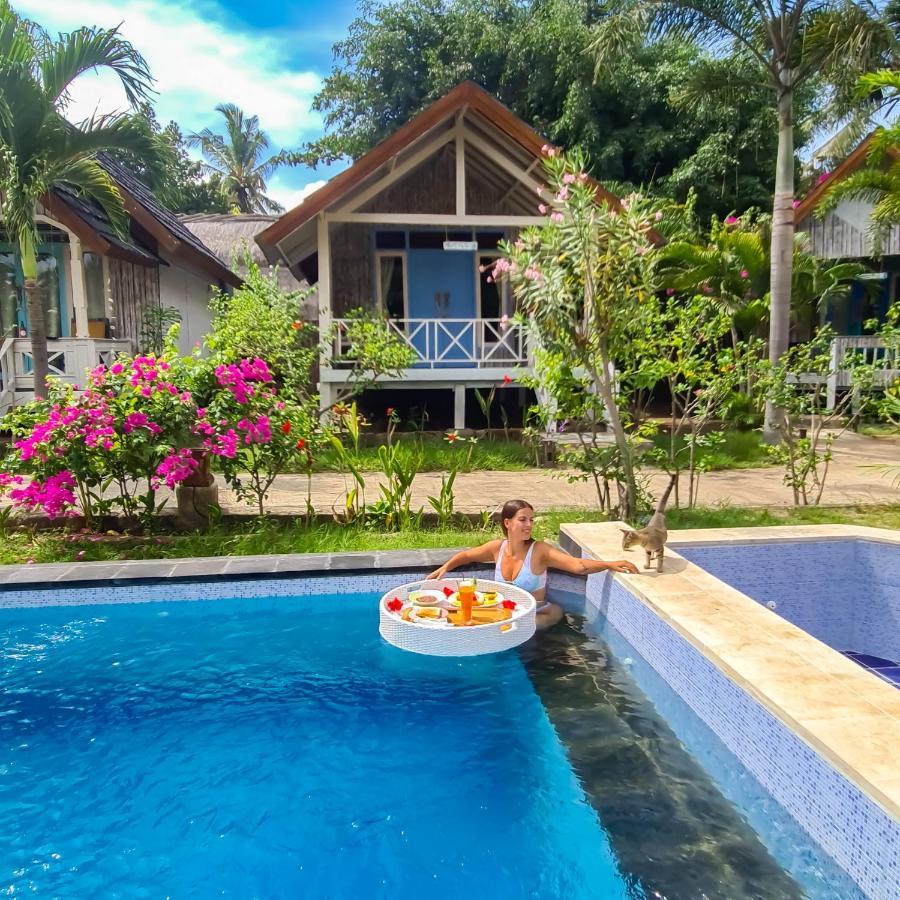 Aquarium Margo Gili Air Hotel Exterior photo
